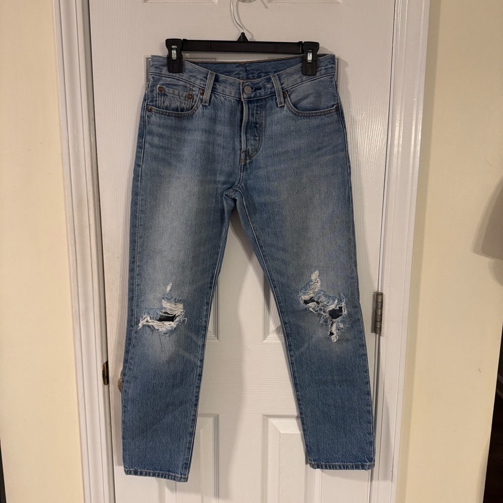 Levi’s 501 CT Customized Tapered Jeans Actual W28 L26 Distressed Button Fly